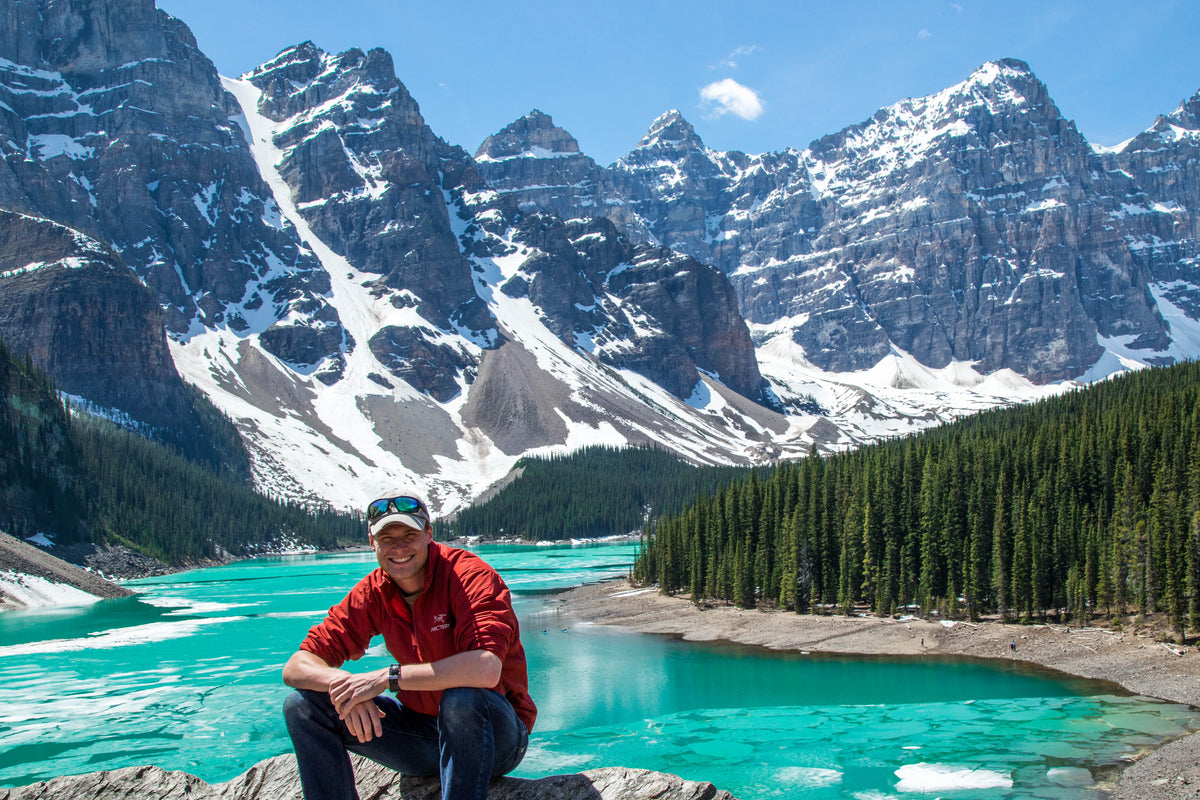 Nick Aubertin Photographer, Wildlife and Heliski Guide